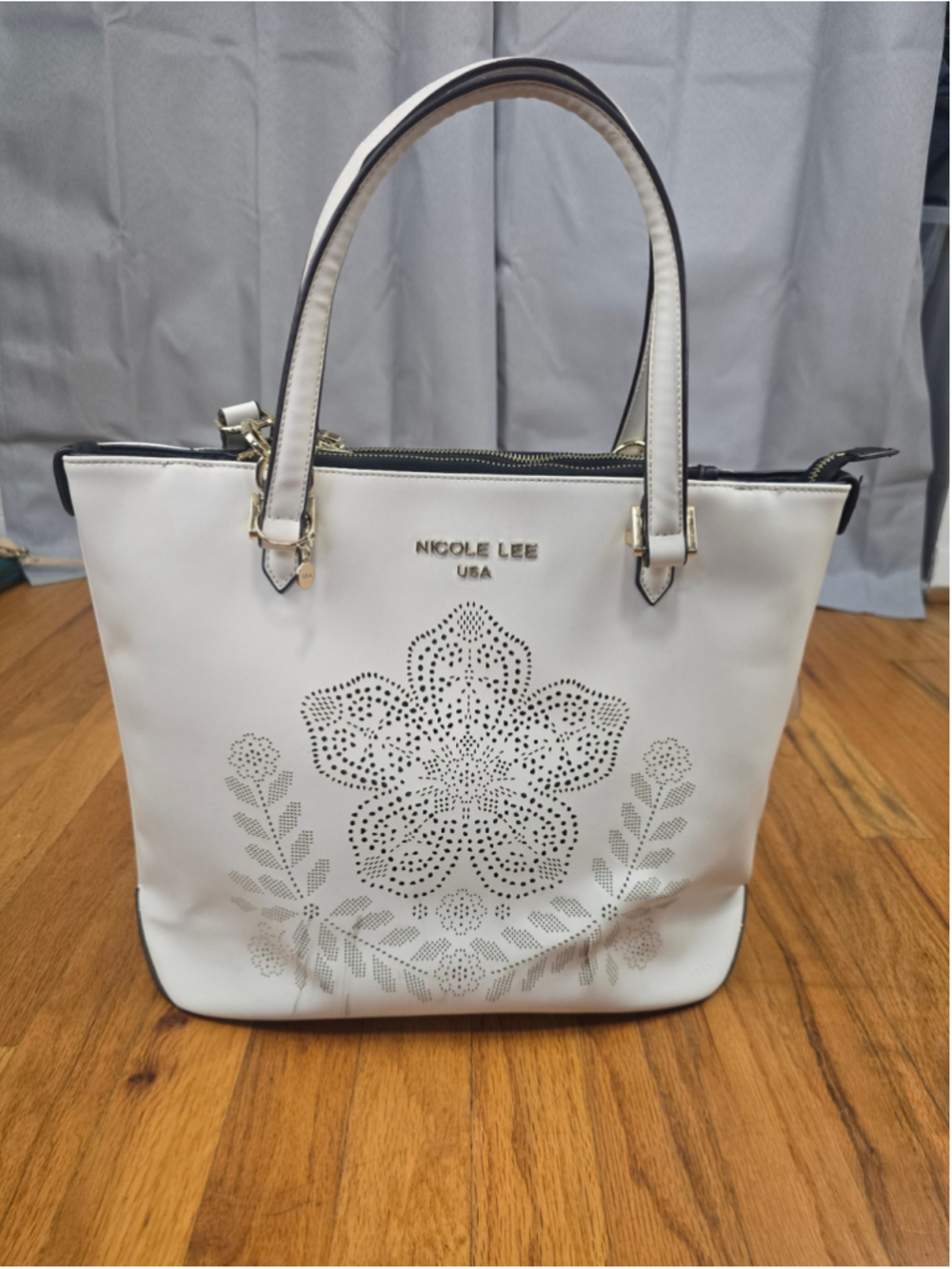Women's Nicole Lee Tote Bag One Size White Black Floral Cutout